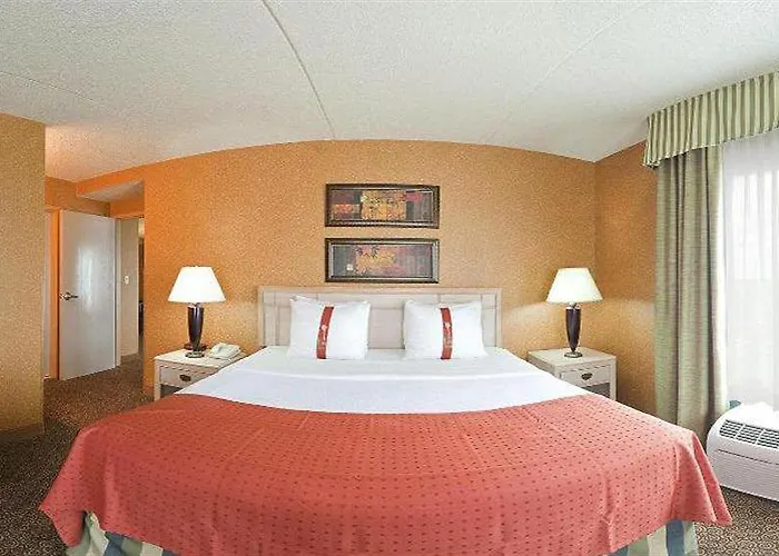 Hotel & By Ihg
