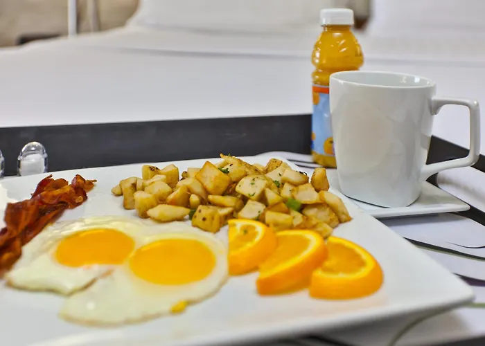 & By Ihg 3* Bolingbrook