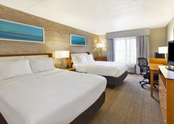 & By Ihg