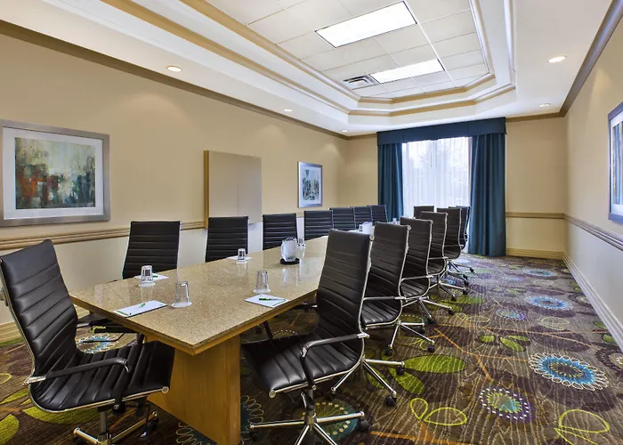 & By Ihg 3* Bolingbrook