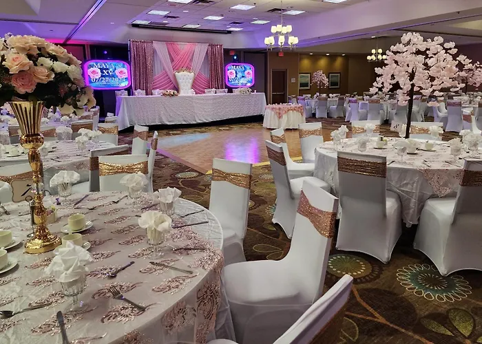 & By Ihg 3* Bolingbrook