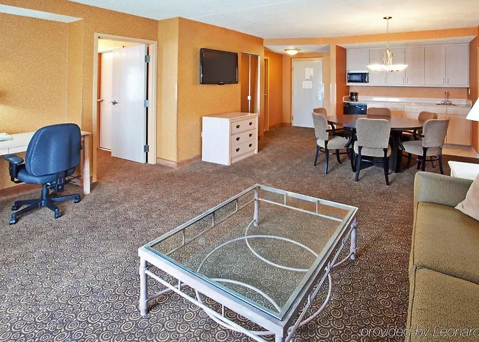 & By Ihg 3* Bolingbrook
