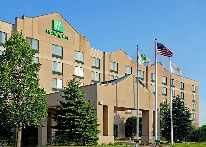 & By Ihg Bolingbrook
