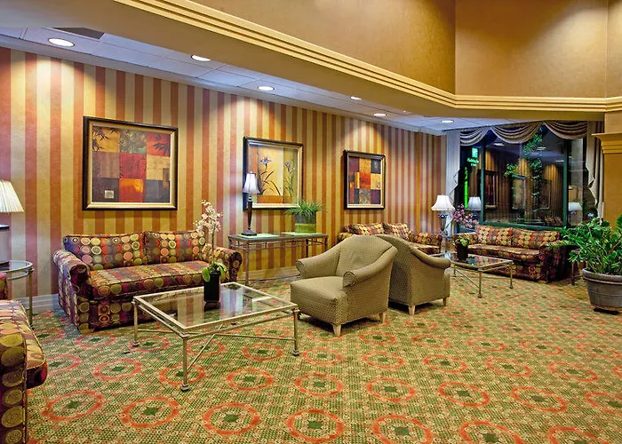 & By Ihg
